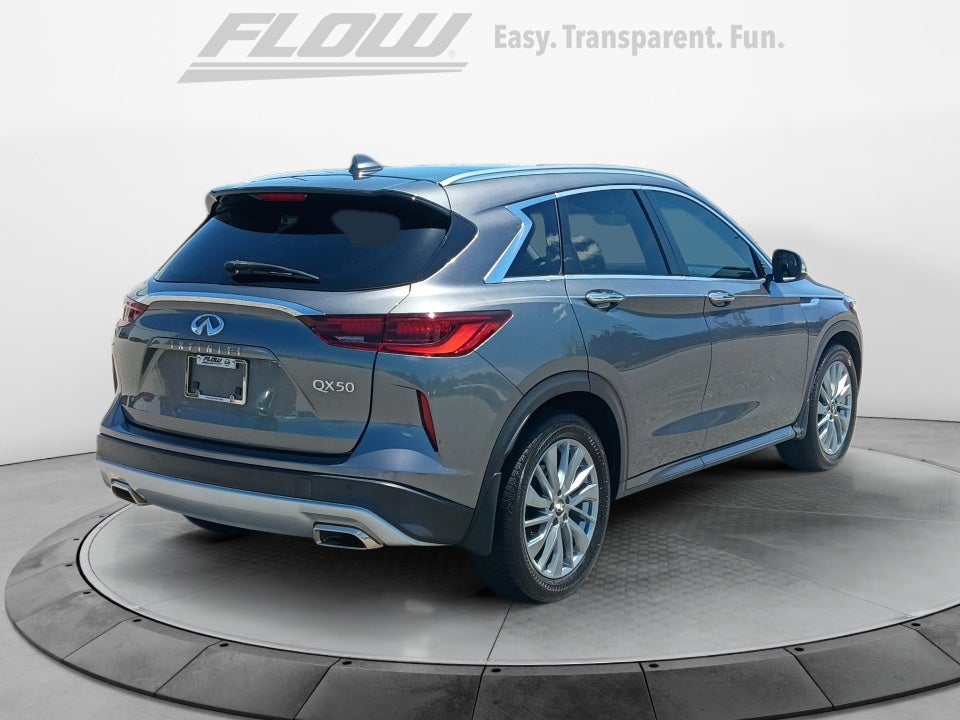 2023 INFINITI QX50 LUXE