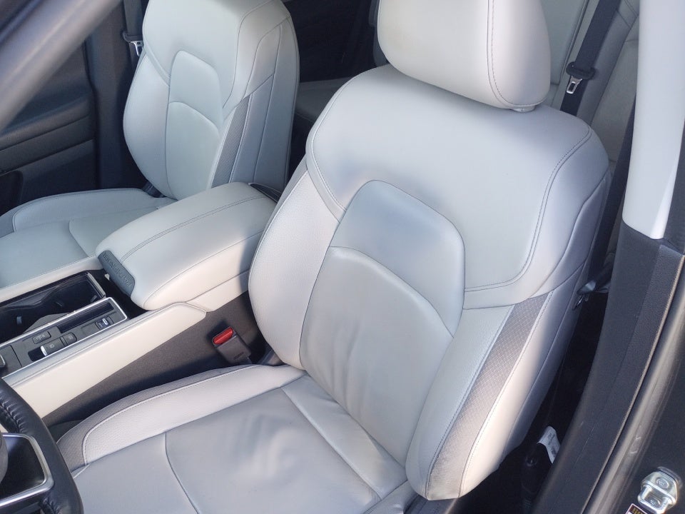 2022 Nissan Pathfinder SL 2WD