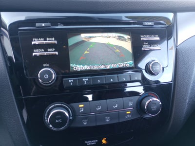 2017 Nissan Rogue Sport S