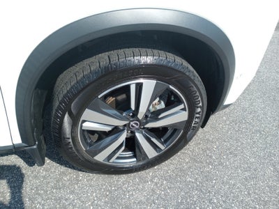 2023 Nissan Rogue Platinum FWD