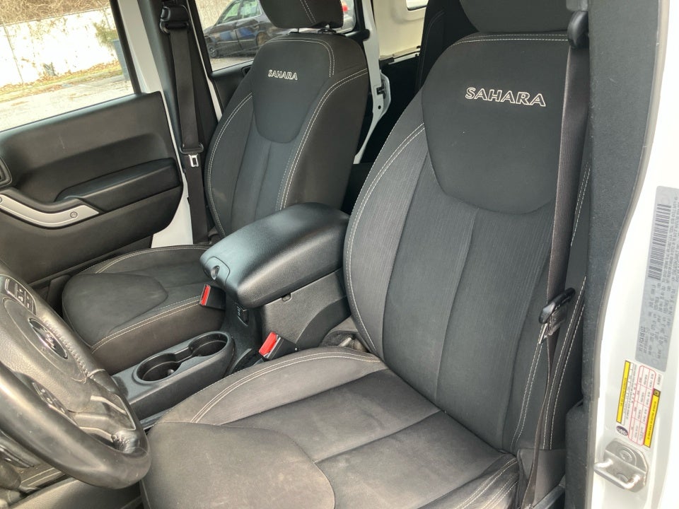 2017 Jeep Wrangler Unlimited Sahara 4x4