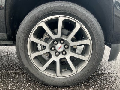 2022 GMC Canyon 4WD Crew Cab Short Box Denali