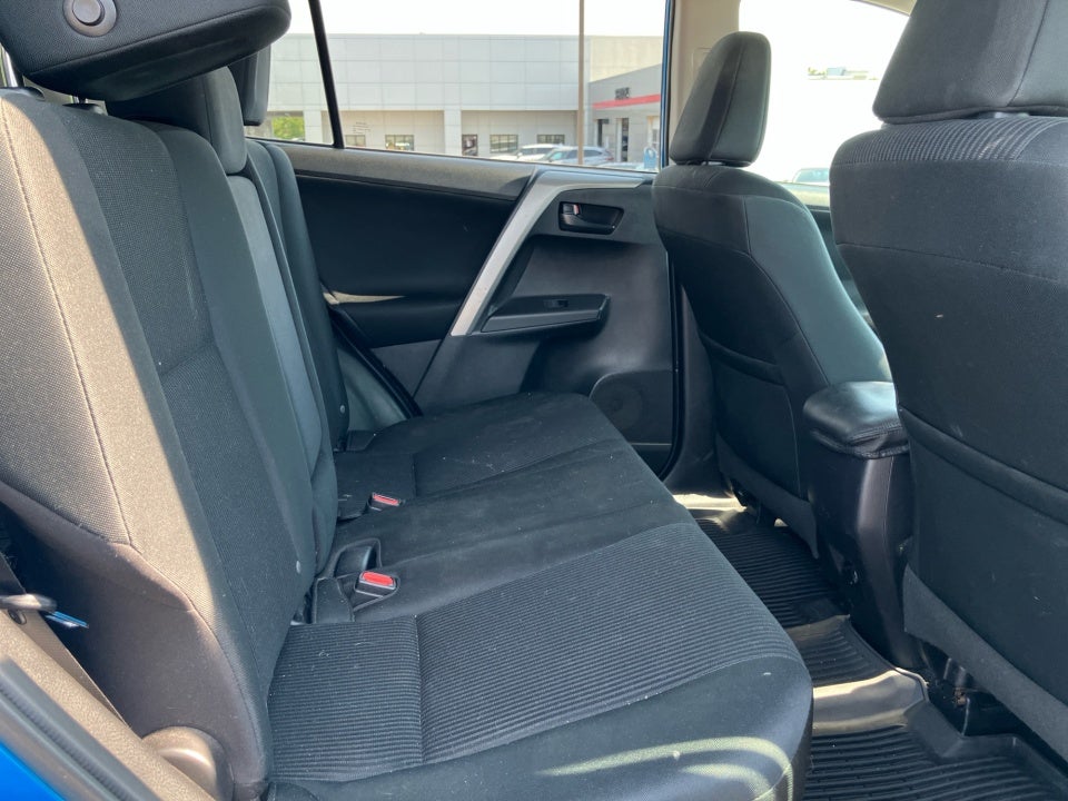 2016 Toyota RAV4 LE