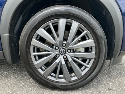 2024 Nissan Pathfinder SL 4WD