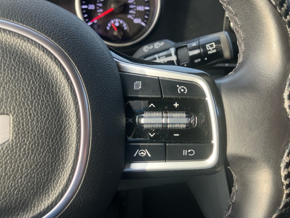 2022 Kia Carnival MPV LX Seat Package
