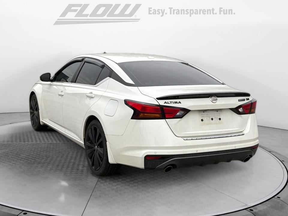 2022 Nissan Altima SR FWD