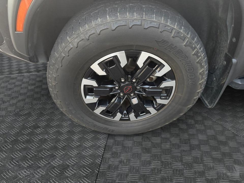 2024 Nissan Frontier PRO-4X
