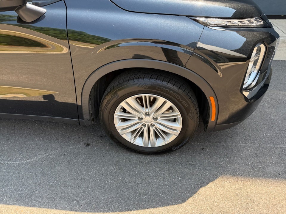 2022 Mitsubishi Outlander ES 2.5 S-AWC