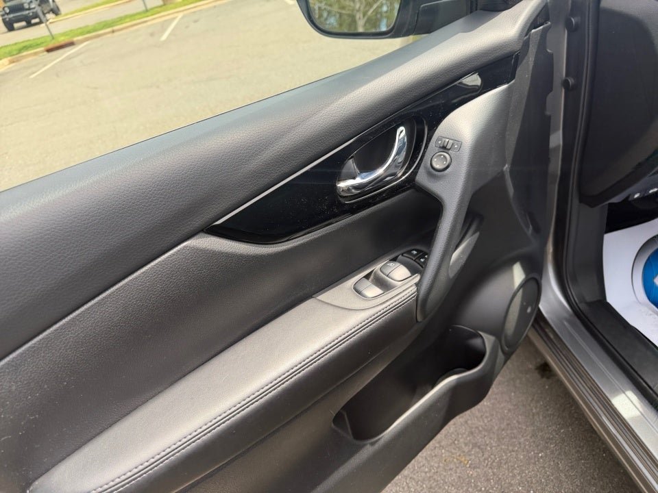 2021 Nissan Rogue Sport SV AWD Xtronic CVT