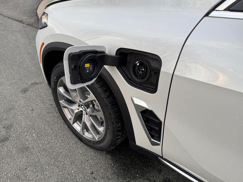 2026 BMW X5 PHEV xDrive50e