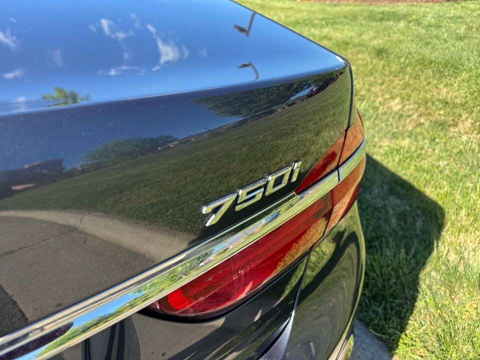 2016 BMW 750i xDrive