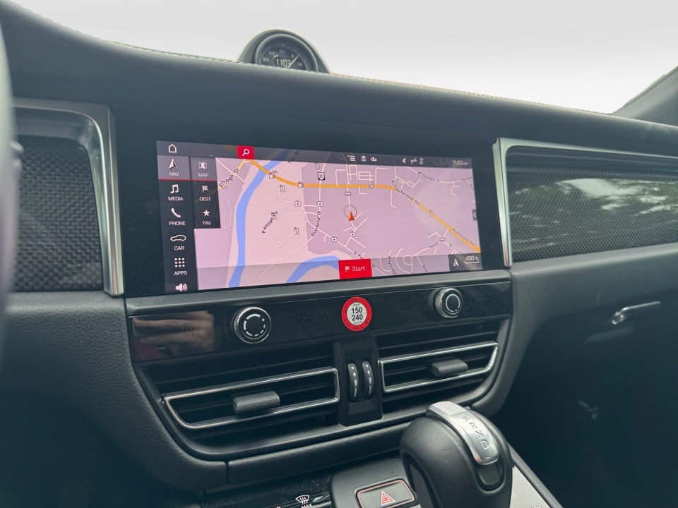 2024 Porsche Macan S
