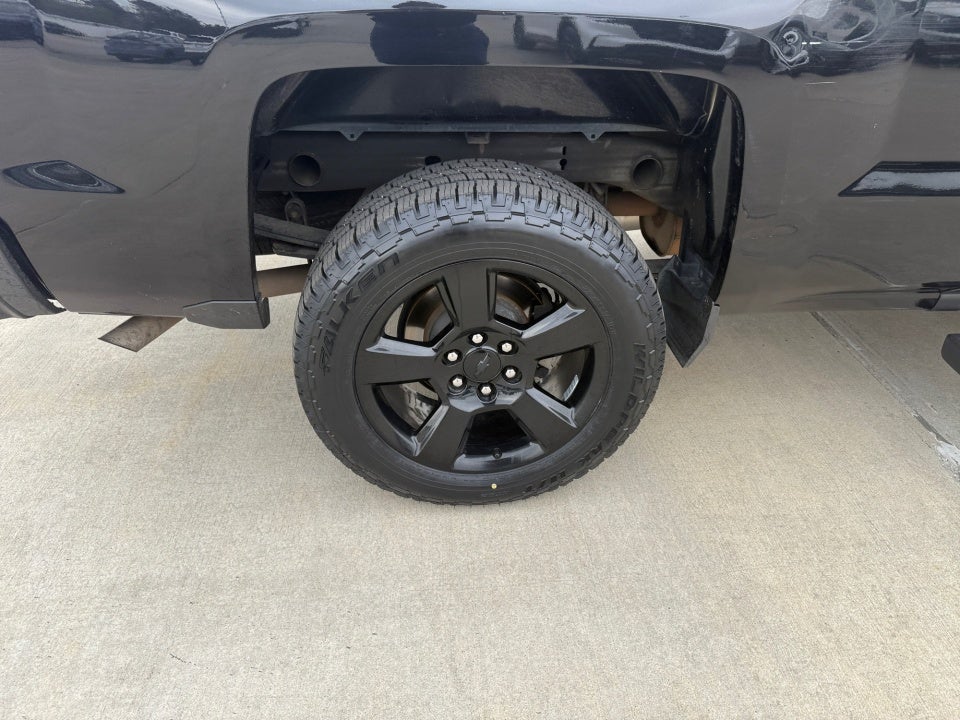 2017 Chevrolet Silverado 1500 Custom