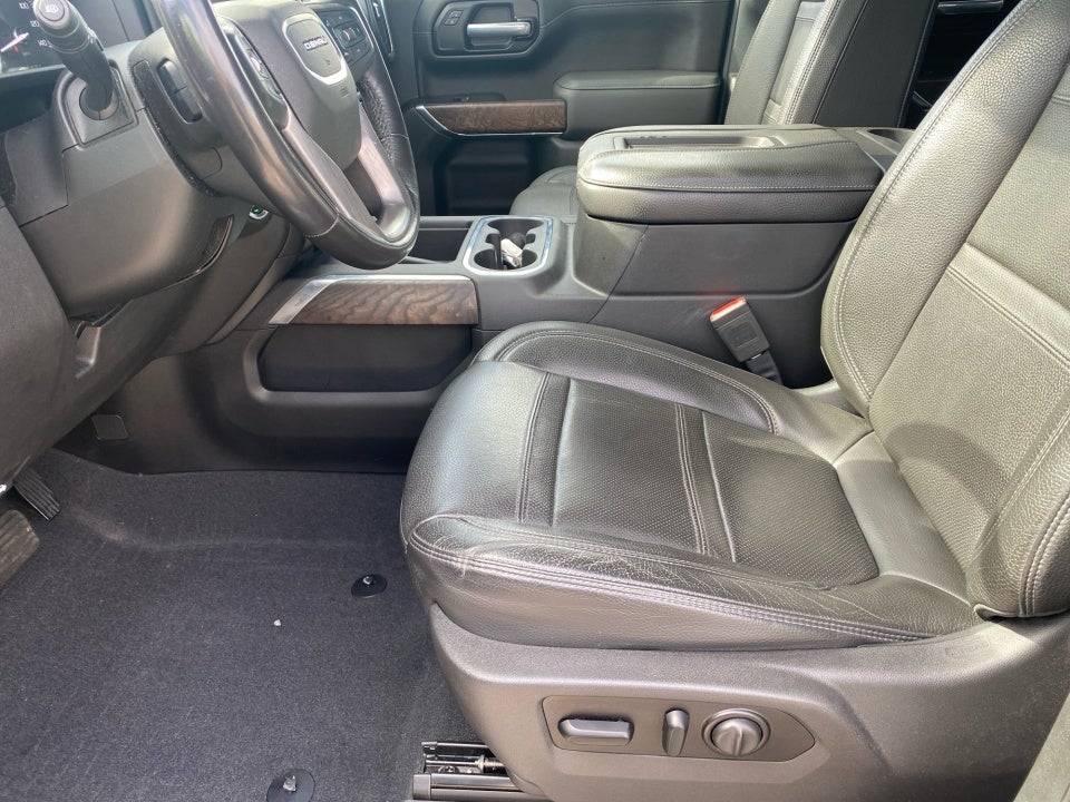 2020 GMC Sierra 1500 4WD Crew Cab Short Box Denali