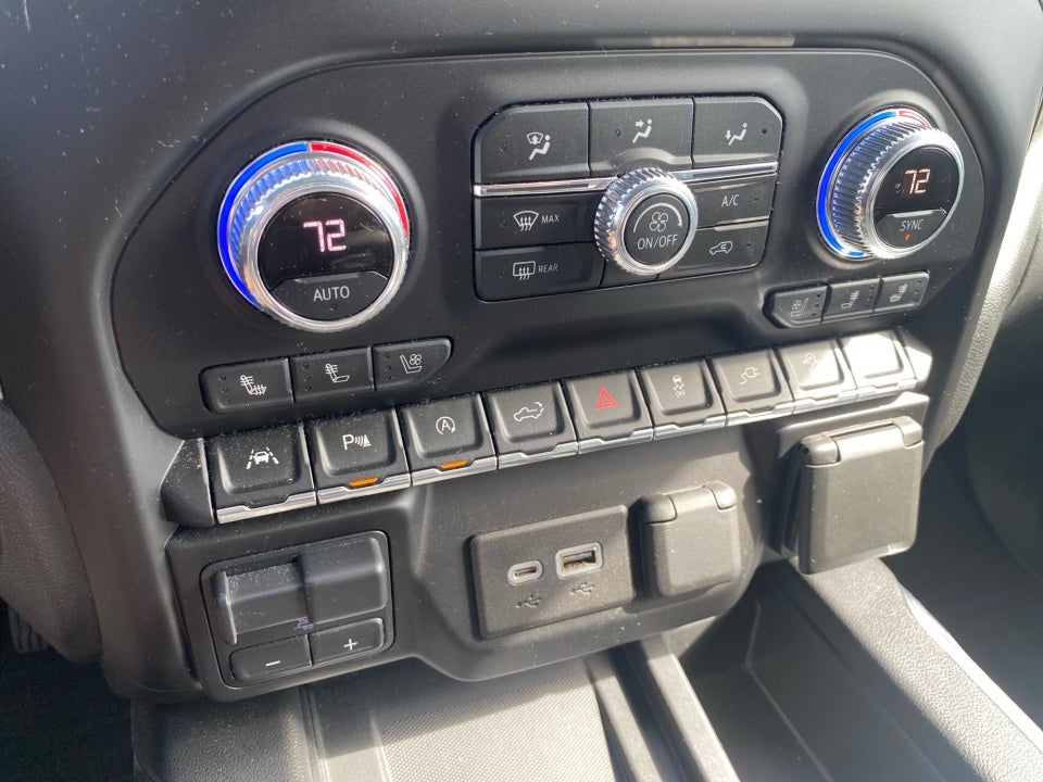 2020 GMC Sierra 1500 4WD Crew Cab Short Box Denali