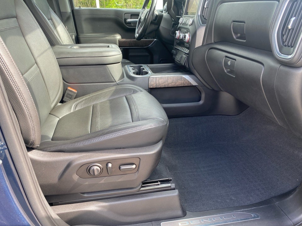 2020 GMC Sierra 1500 4WD Crew Cab Short Box Denali