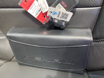 2020 GMC Sierra 1500 4WD Crew Cab Short Box Denali