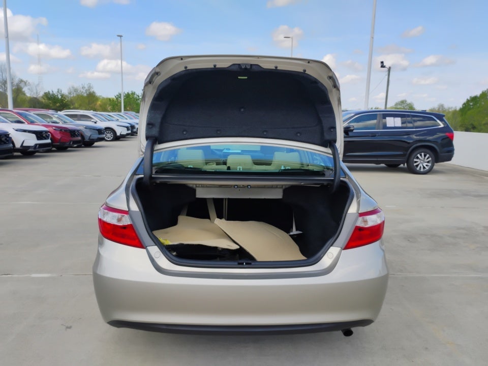 2015 Toyota Camry LE