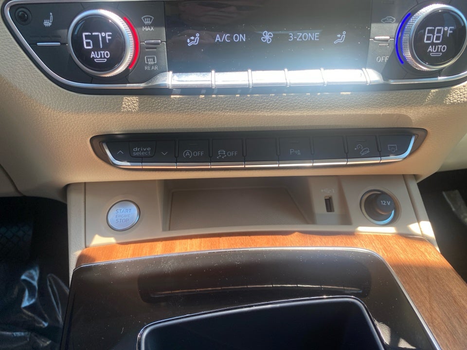 2025 Audi Q5 Premium 40 TFSI quattro S tronic