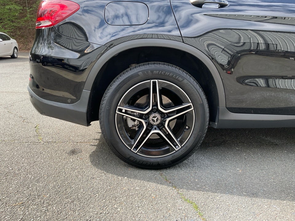 2020 Mercedes-Benz GLC 300 GLC 300