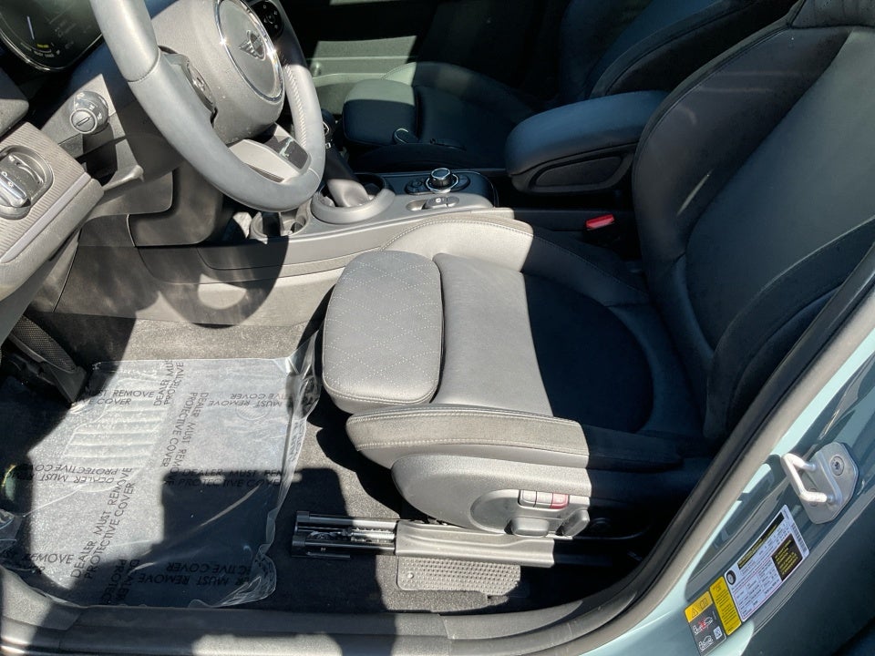 2023 MINI SE Countryman Cooper