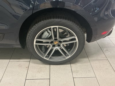 2020 Porsche Macan Turbo