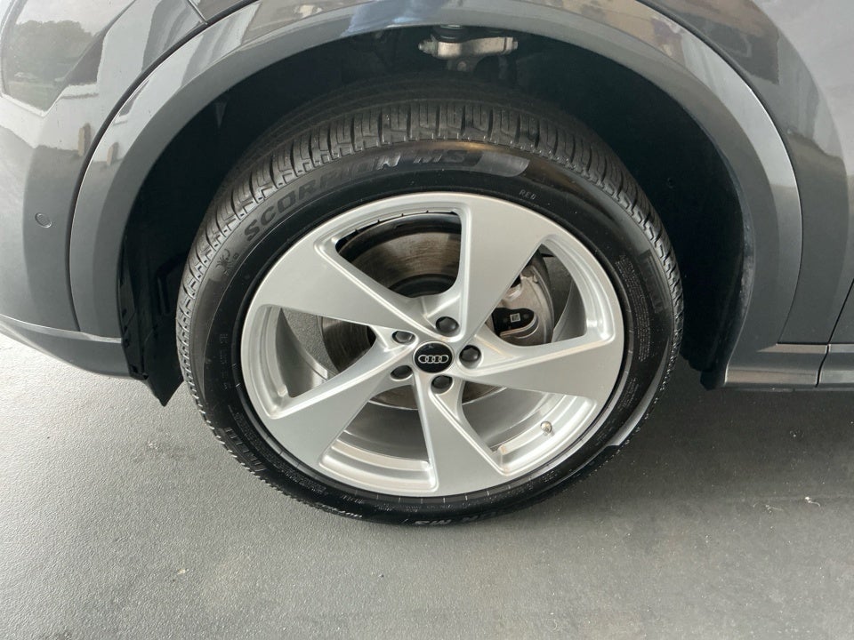 2025 Audi All-new Q5 Premium Plus TFSI quattro S tronic