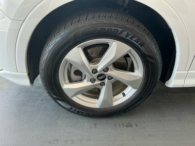 2022 Audi Q3 Premium 40 TFSI quattro Tiptronic