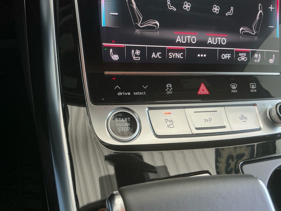 2023 Audi Q7 Prestige 55 TFSI quattro Tiptronic