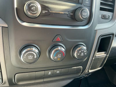 2017 RAM 1500 Express Quad Cab 4x4 6'4" Box