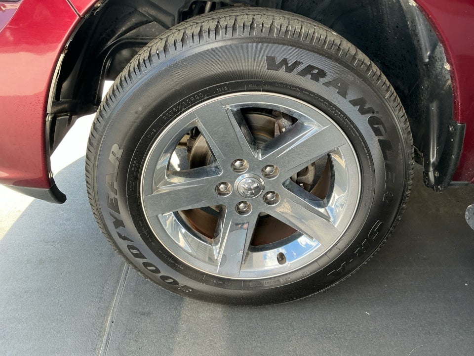 2017 RAM 1500 Express Quad Cab 4x4 6'4" Box