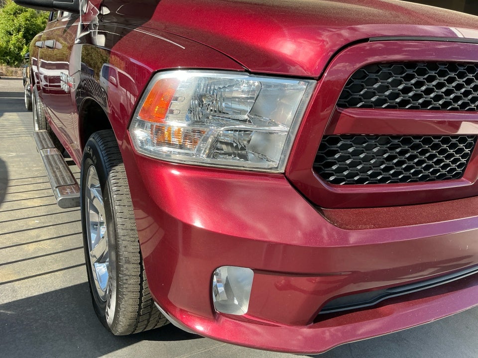 2017 RAM 1500 Express Quad Cab 4x4 6'4" Box