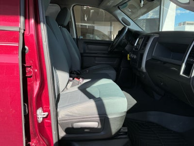 2017 RAM 1500 Express Quad Cab 4x4 6'4" Box