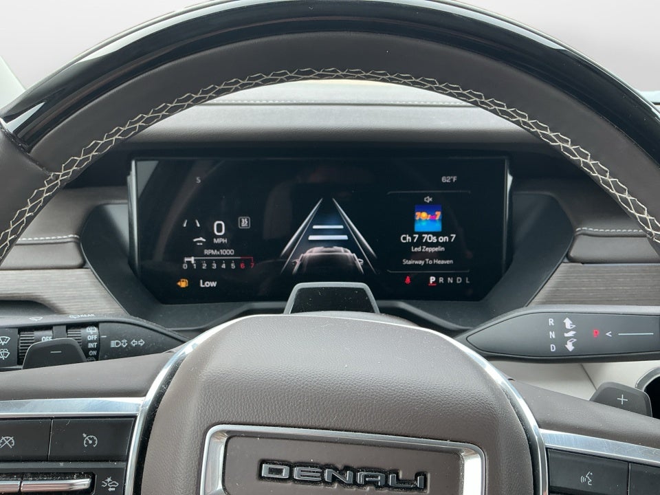 2024 GMC Acadia FWD Denali