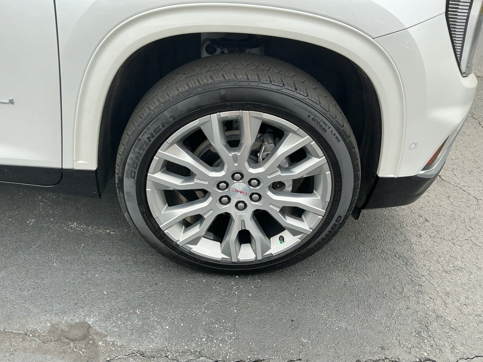 2024 GMC Acadia FWD Denali