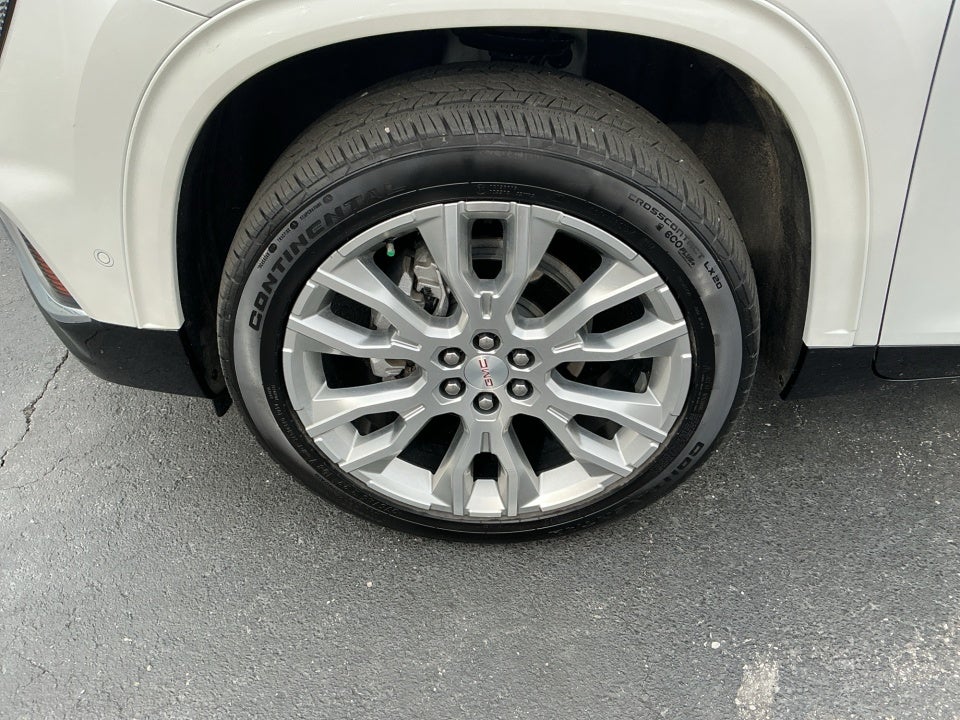 2024 GMC Acadia FWD Denali