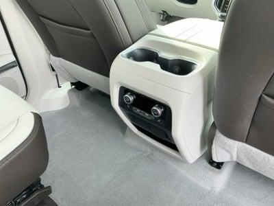 2024 GMC Acadia FWD Denali