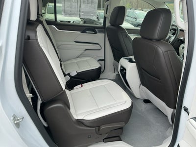 2024 GMC Acadia FWD Denali