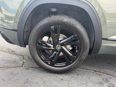 2026 Volkswagen Atlas Cross Sport 2.0T SEL R-Line Black