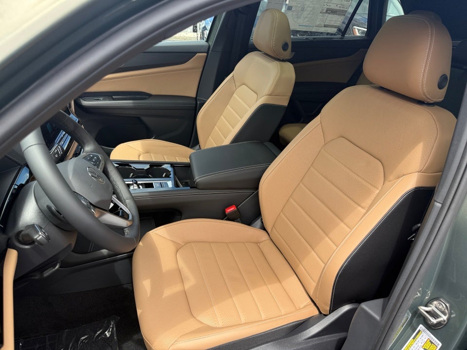 2026 Volkswagen Atlas Cross Sport 2.0T SEL R-Line Black