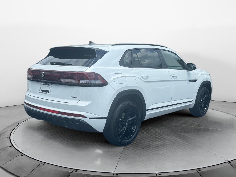 2026 Volkswagen Atlas Cross Sport 2.0T SEL R-Line Black