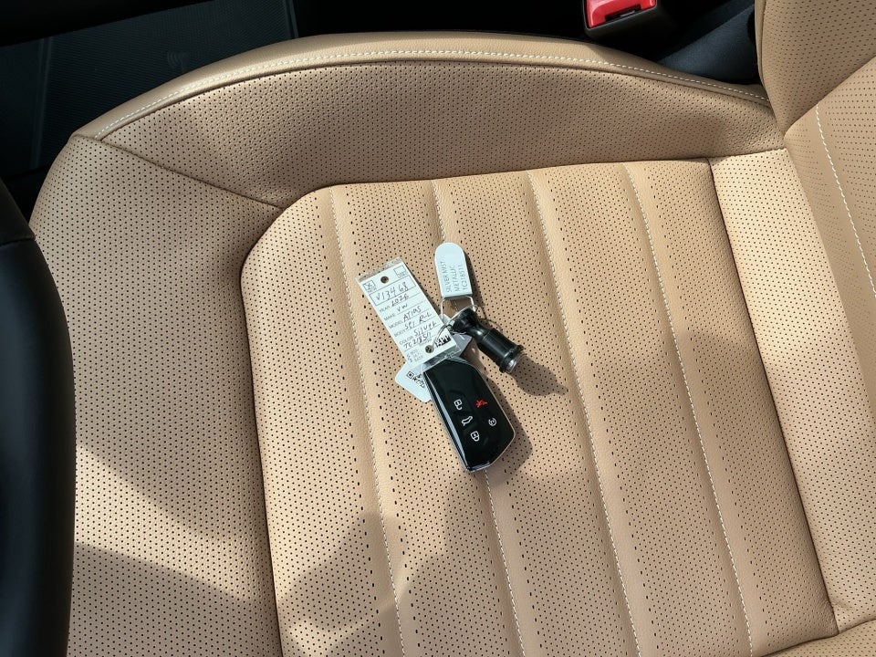 2026 Volkswagen Atlas Cross Sport SEL R-Line Black