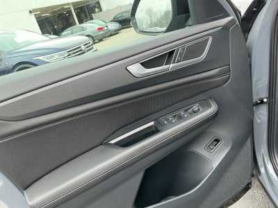 2026 Volkswagen Atlas Cross Sport SEL R-Line Black