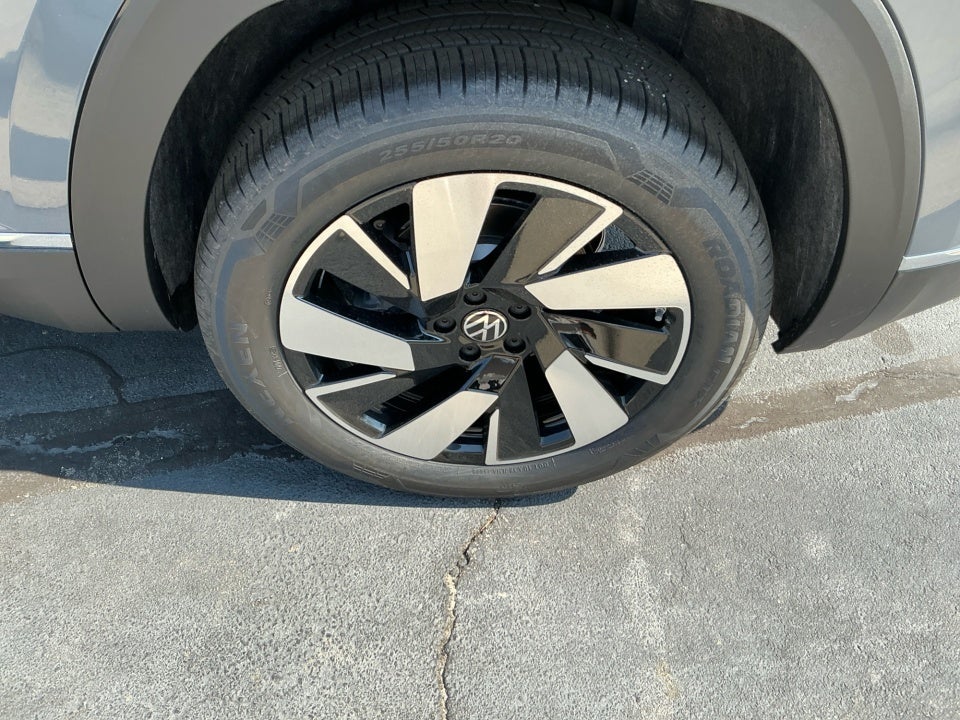 2026 Volkswagen Atlas Cross Sport SEL