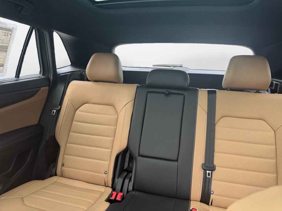 2026 Volkswagen Atlas Cross Sport 2.0T SEL