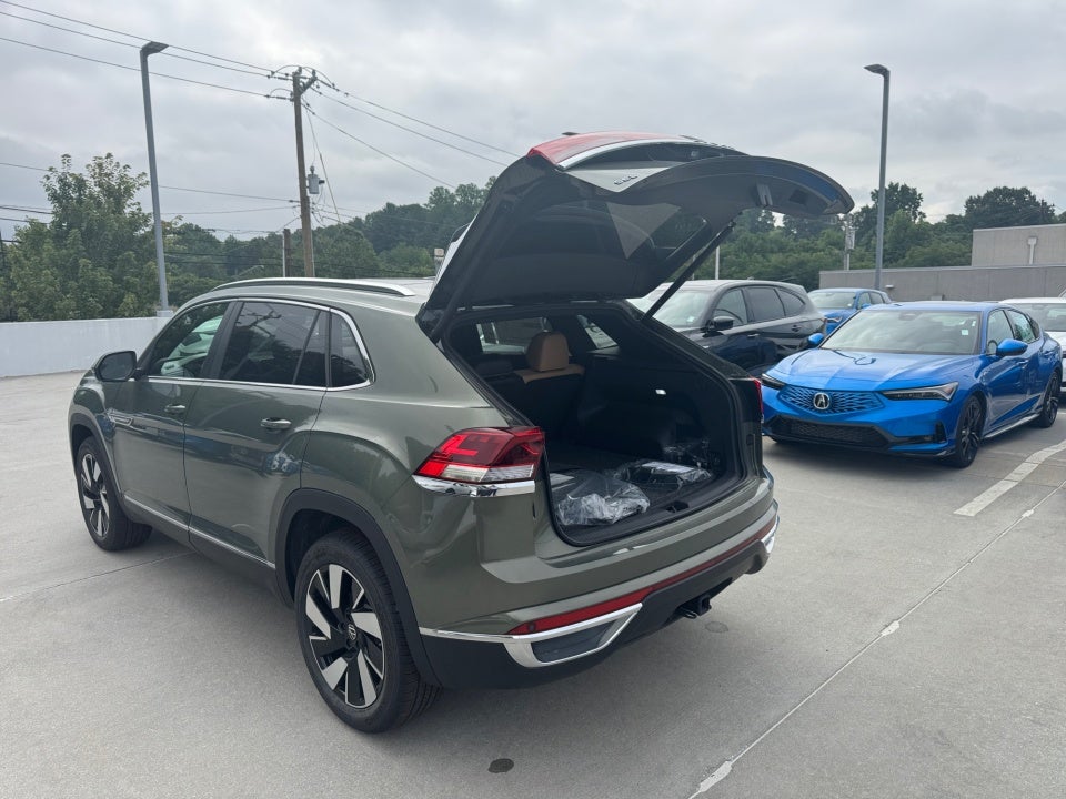 2026 Volkswagen Atlas Cross Sport 2.0T SEL