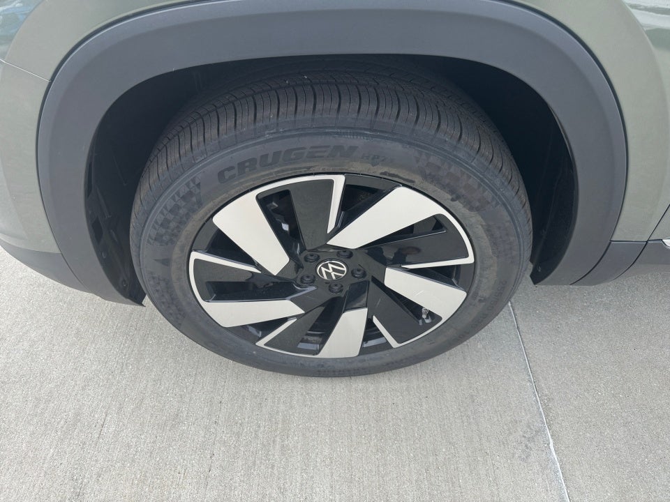 2026 Volkswagen Atlas Cross Sport 2.0T SEL