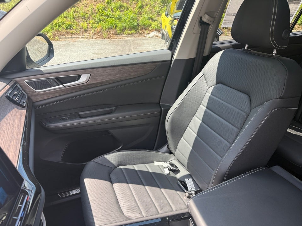 2026 Volkswagen Atlas SEL