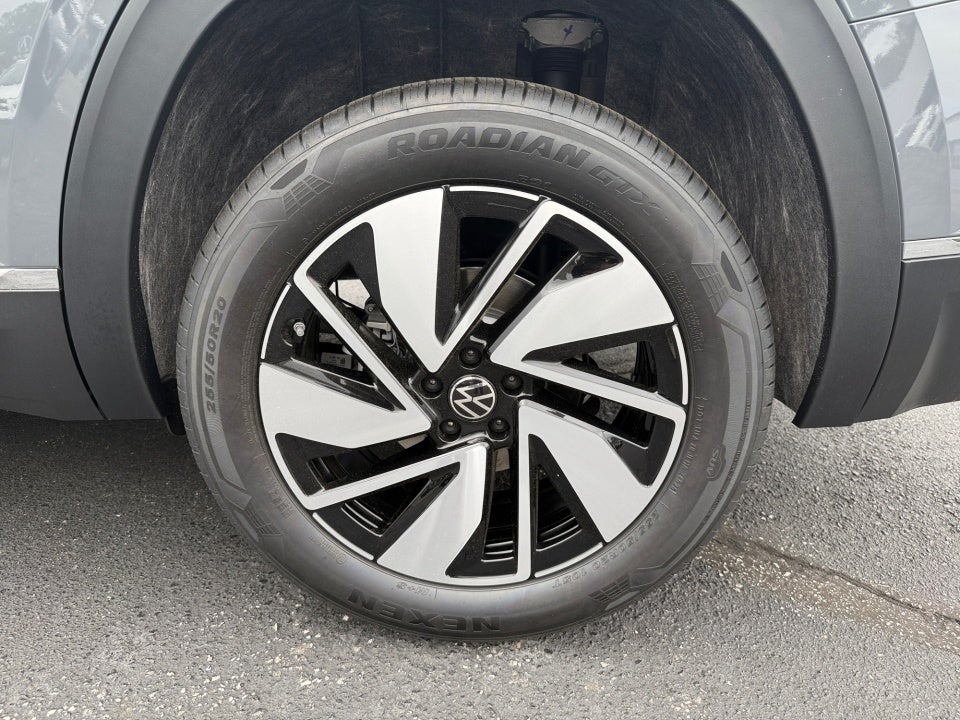 2026 Volkswagen Atlas SEL