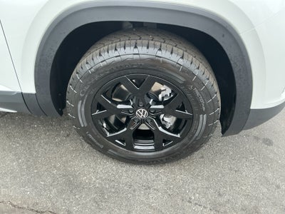2026 Volkswagen Atlas Peak Edition